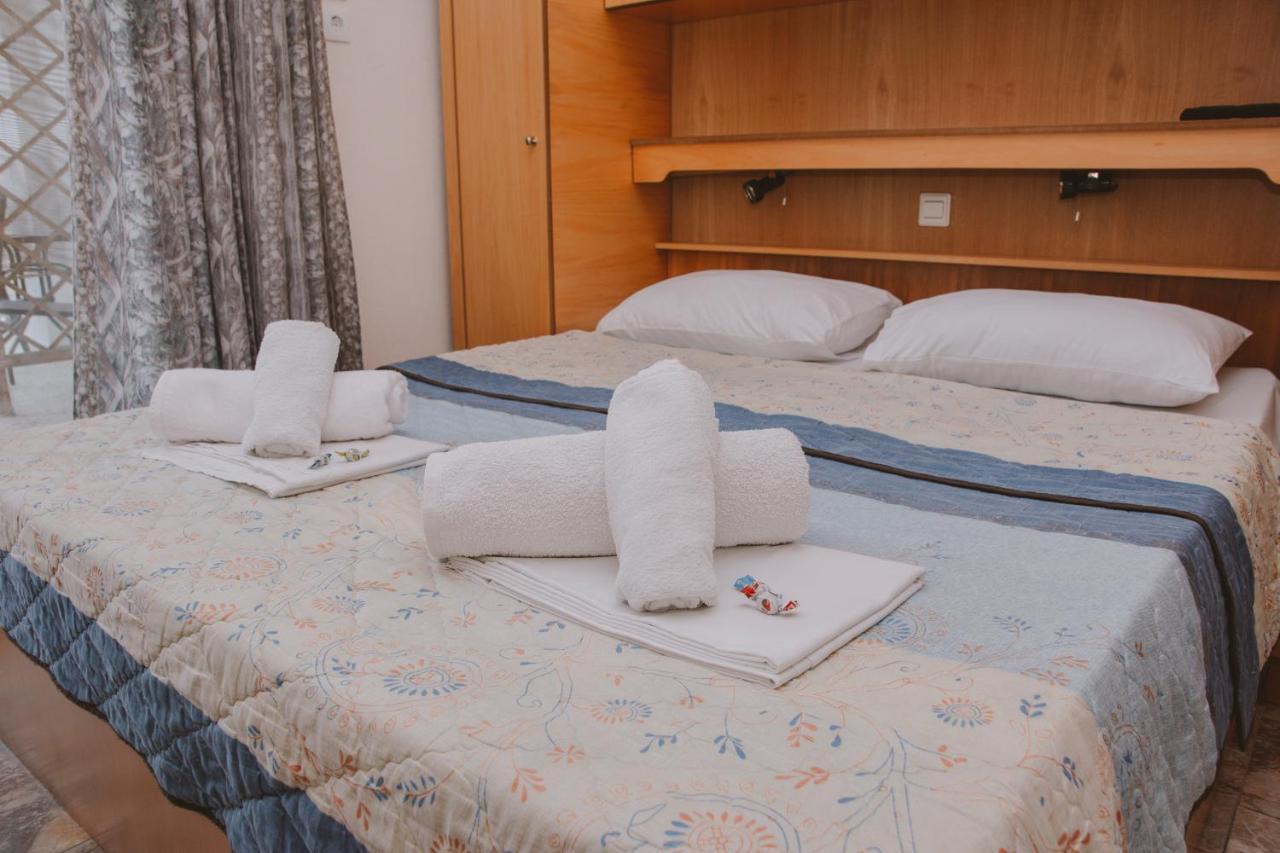 Apartments Tania 帕拉利亚狄奥尼索 外观 照片