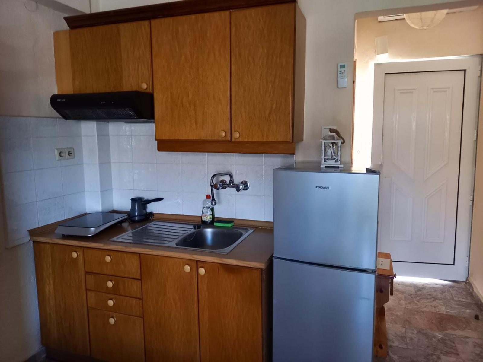 Apartments Tania 帕拉利亚狄奥尼索 外观 照片